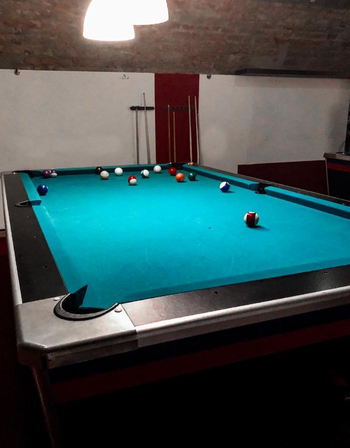Whole Basement Former Pub For Stag Do, Bachelor House Party Flat Budapest Eksteriør bilde